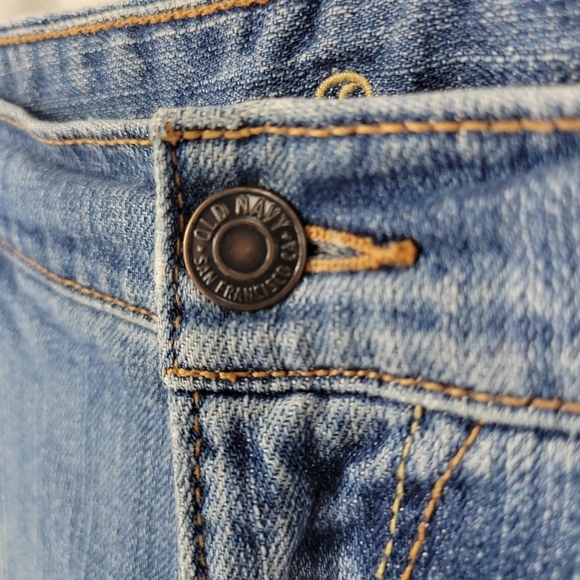 Old Navy Womens The Dreamer Distressed Warn Jeans Size 6 🖤 - Picture 9 of 14